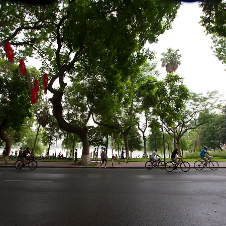 Silk Path Boutique Hanoi-3